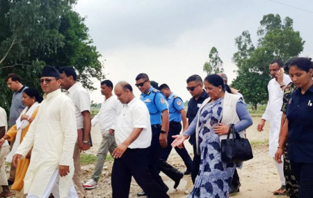 सरकार सुन्दैन सांसदका प्रश्न र समितिहरूका निर्देशन