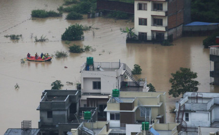 बाढीले डुबानमा परेको नख्खु क्षेत्र (तस्वीरहरू)