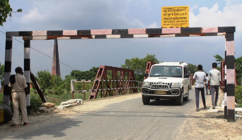 जोगबनी नाका सात महीनादेखि ठप्प, व्यापारी भन्छन्- अघोषित नाकाबन्दी